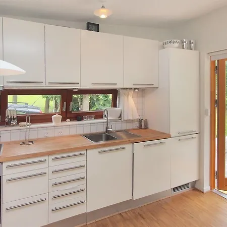 Pirjo - 50m From The Sea By Interhome *