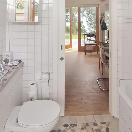 Pirjo - 50m From The Sea By Interhome Semesterbostad