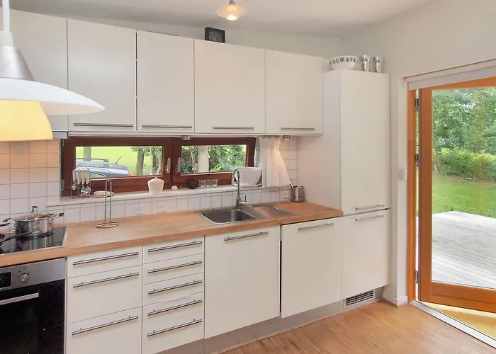 Pirjo - 50m From The Sea By Interhome *