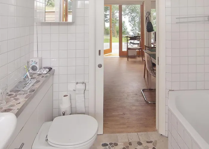 Pirjo - 50m From The Sea By Interhome